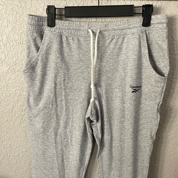 NWT Reebok Training Essentials Joggers - Picture 8 of 10